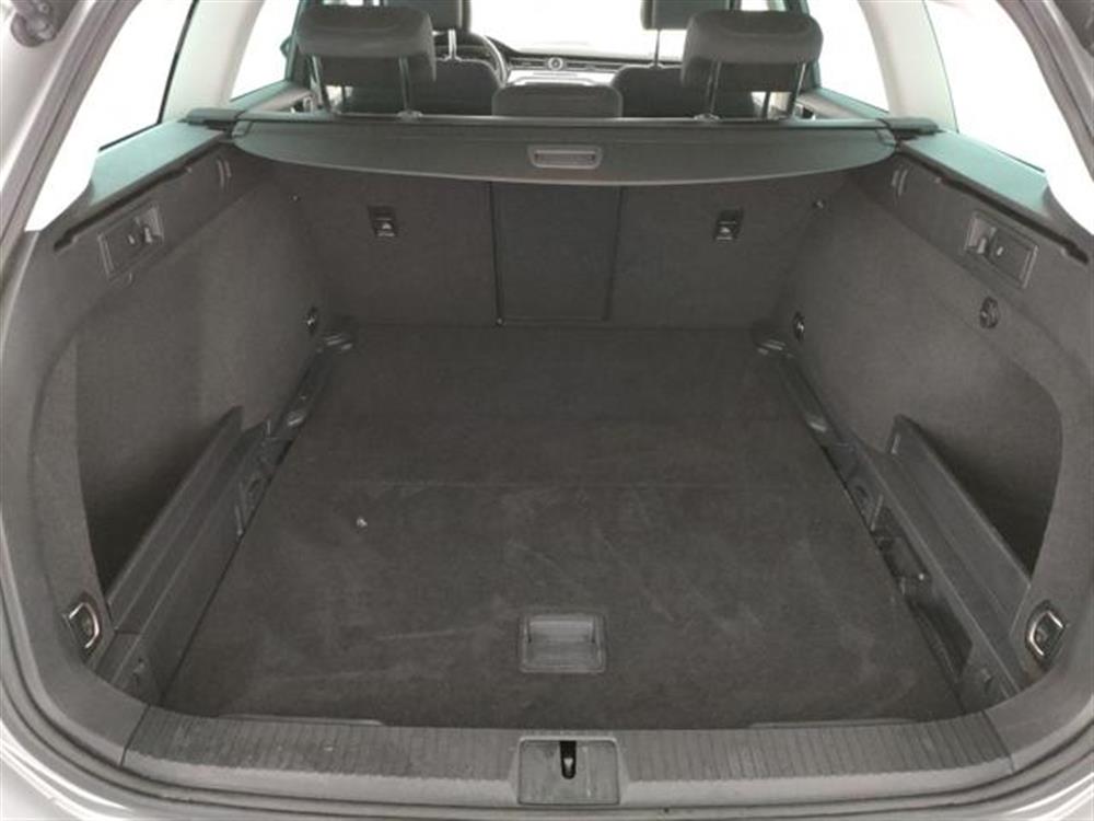 Passat Variant Passat Variant 1.6 TDI DSG Comfortl