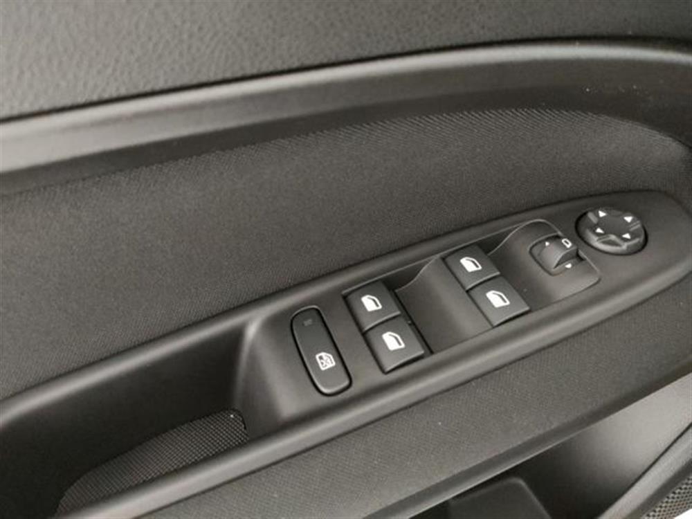 600 600 1.2 Icon 100cv