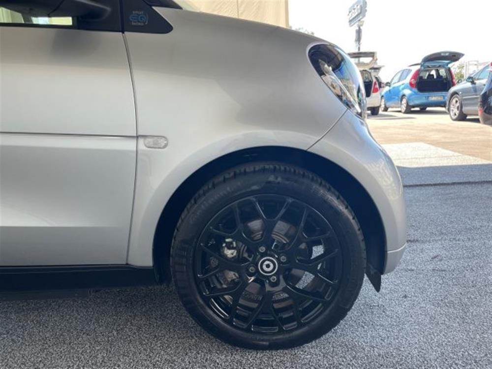 ForTwo ForTwo EQ BRABUS Style poch
