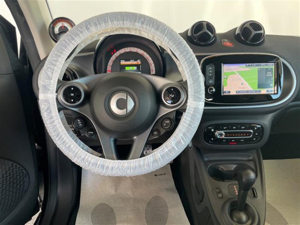 ForTwo ForTwo EQ BRABUS Style poch