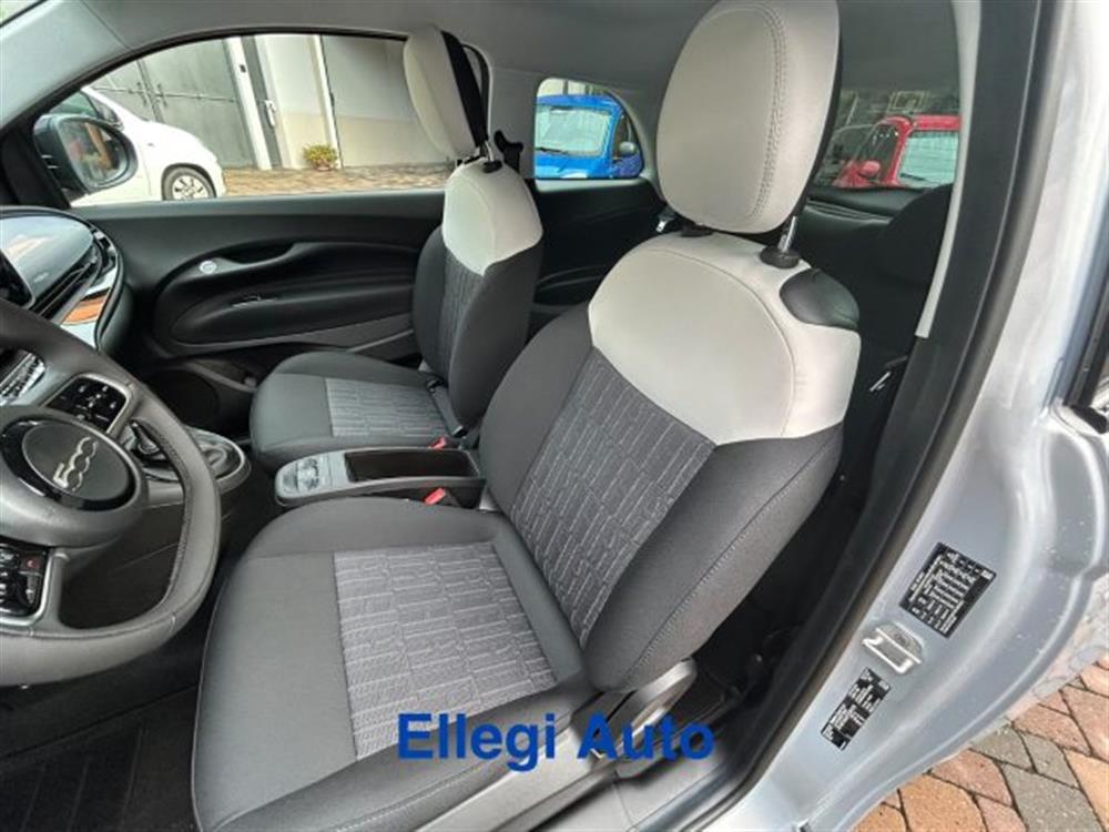 500 500 Berlina Hybrid Icon