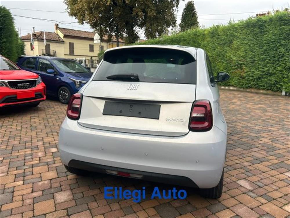 500 500 Berlina Hybrid Icon