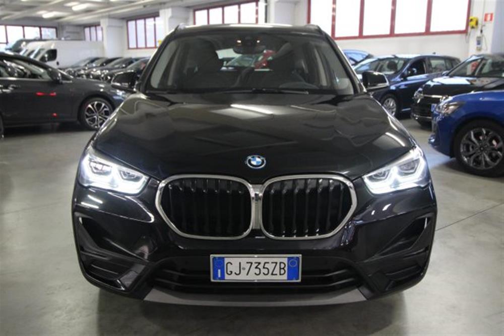X1 X1 xDrive25e Business A