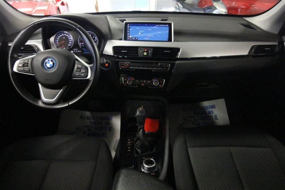 X1 X1 xDrive25e Business A